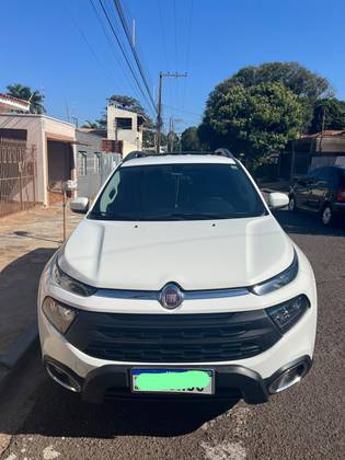 FIAT TORO 1.8 16V EVO FLEX FREEDOM AT6 FIAT TORO 1.8 16V EVO FLEX FREEDOM AT6